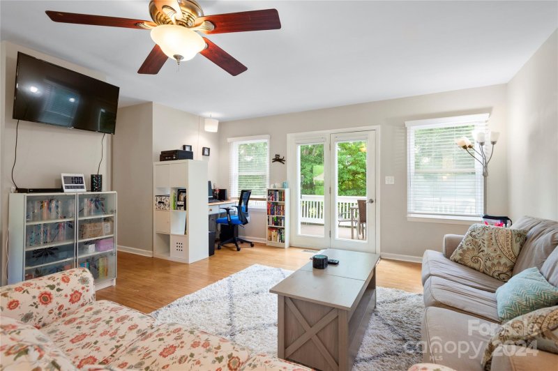 Property image 3 at 120 Mountain Valley Drive, Hendersonville, NC 28739