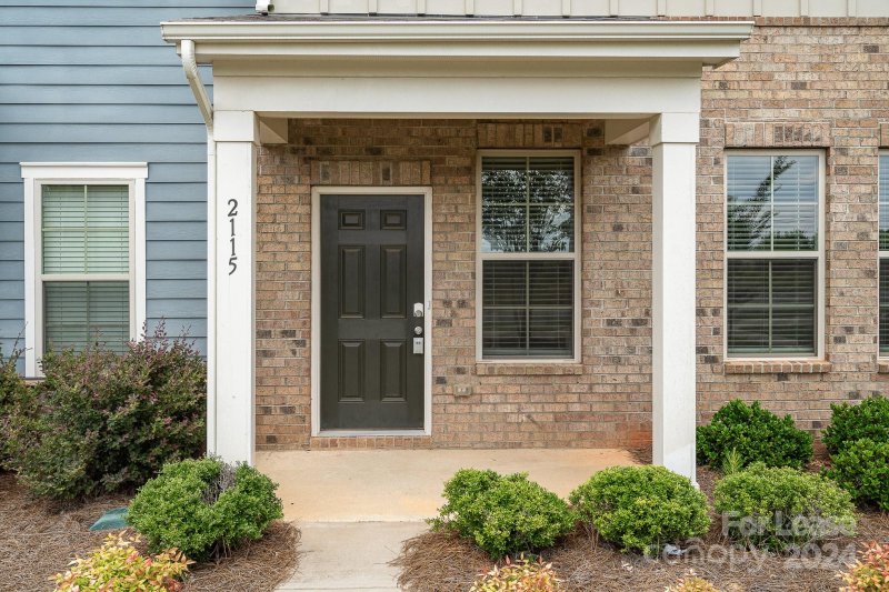 Property image 4 at 2115 Stevens Mill Road, Matthews, NC 28104