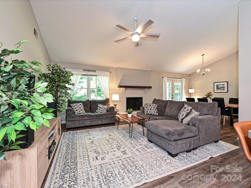 Property image 4 at 4850 Butterwick Lane, Charlotte, NC 28212