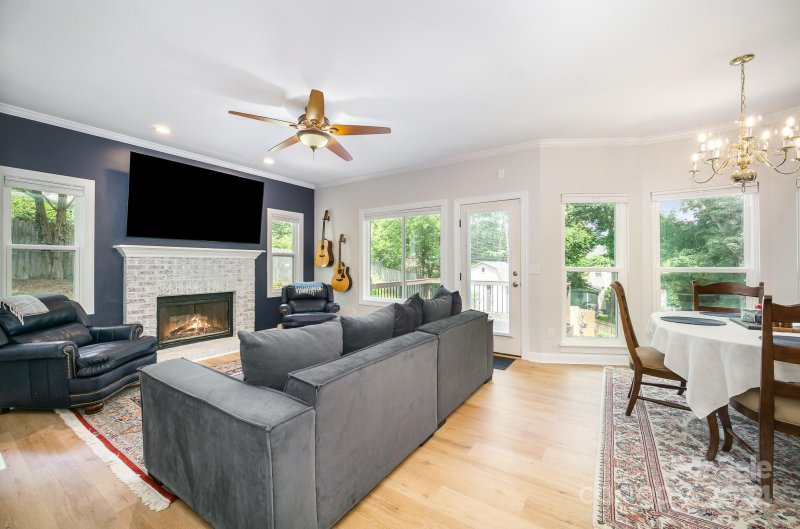 Property image 2 at 10427 Rougemont Lane, Charlotte, NC 28277