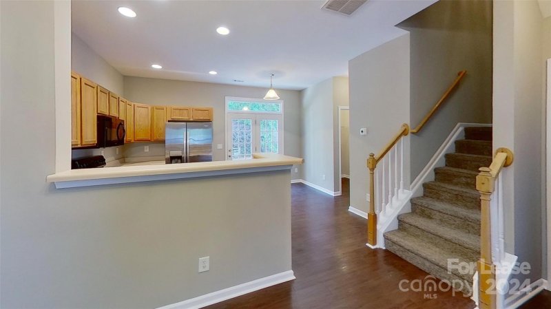 Property image 3 at 13949 Singleleaf Lane, Charlotte, NC 28278