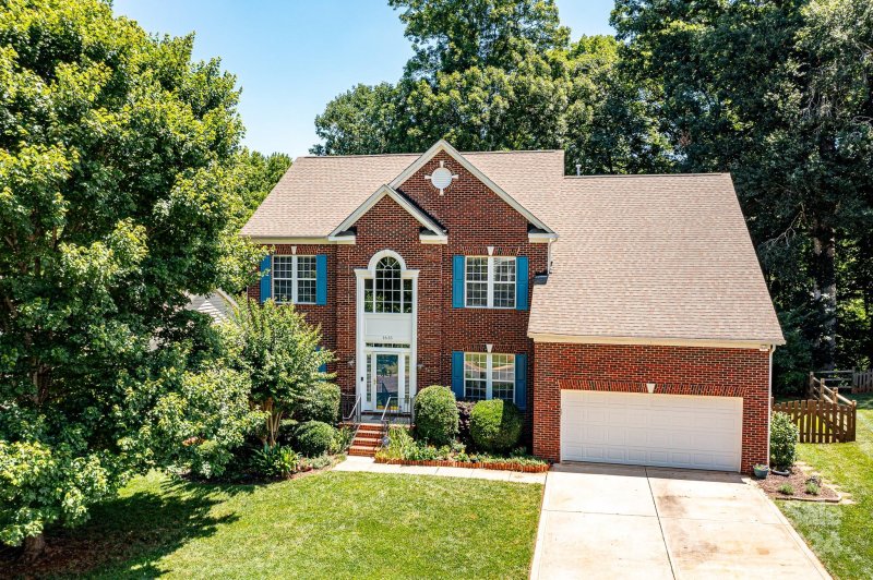 1615 Spandril Lane