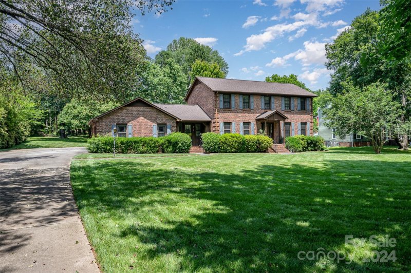 Property image 2 at 5619 Wildflower Court, Mint Hill, NC 28227