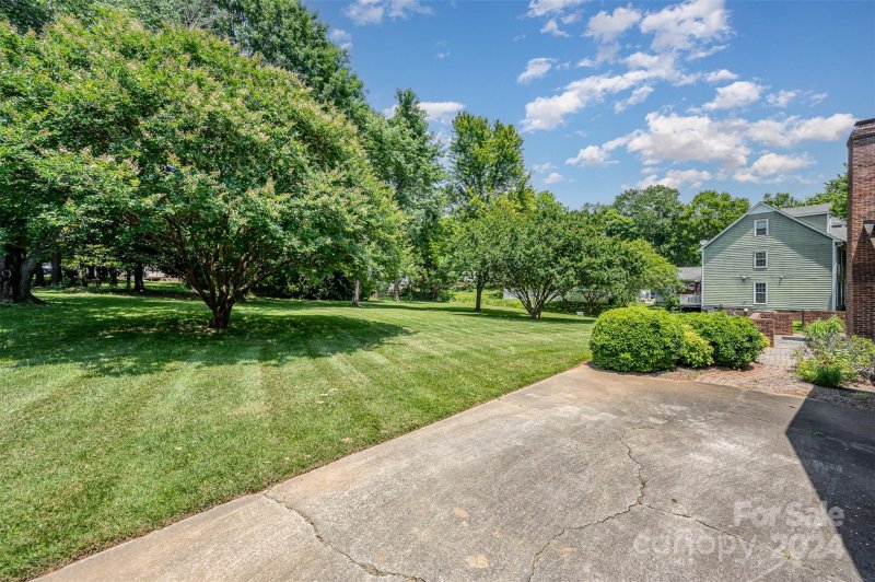 Property image 3 at 5619 Wildflower Court, Mint Hill, NC 28227