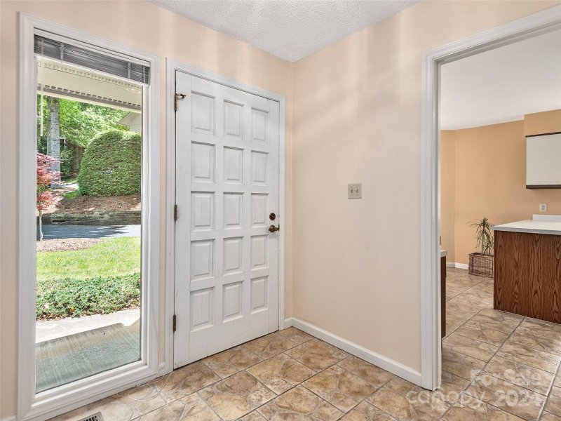 Property image 3 at 2201 Timber Place, Asheville, NC 28804