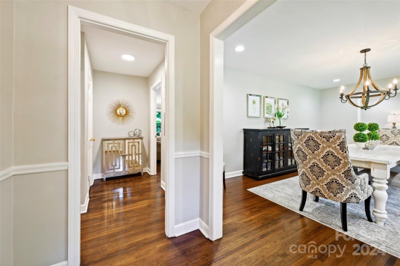 Property image 4 at 2828 Goneaway Road, Charlotte, NC 28210