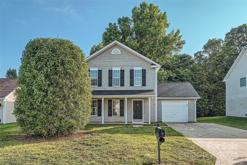 Property image 2 at 2855 Longspur Drive, Matthews, NC 28105
