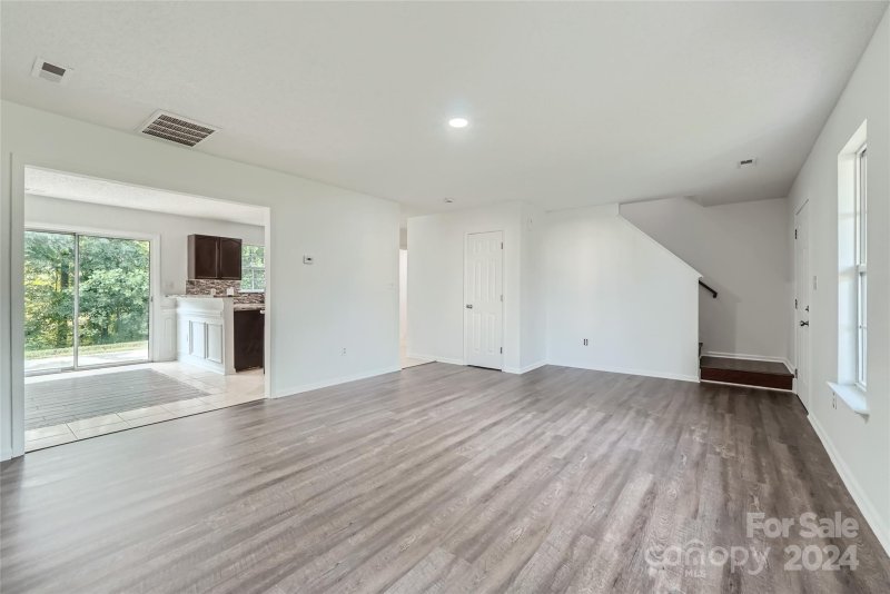 Property image 4 at 2855 Longspur Drive, Matthews, NC 28105