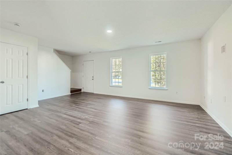 Property image 5 at 2855 Longspur Drive, Matthews, NC 28105