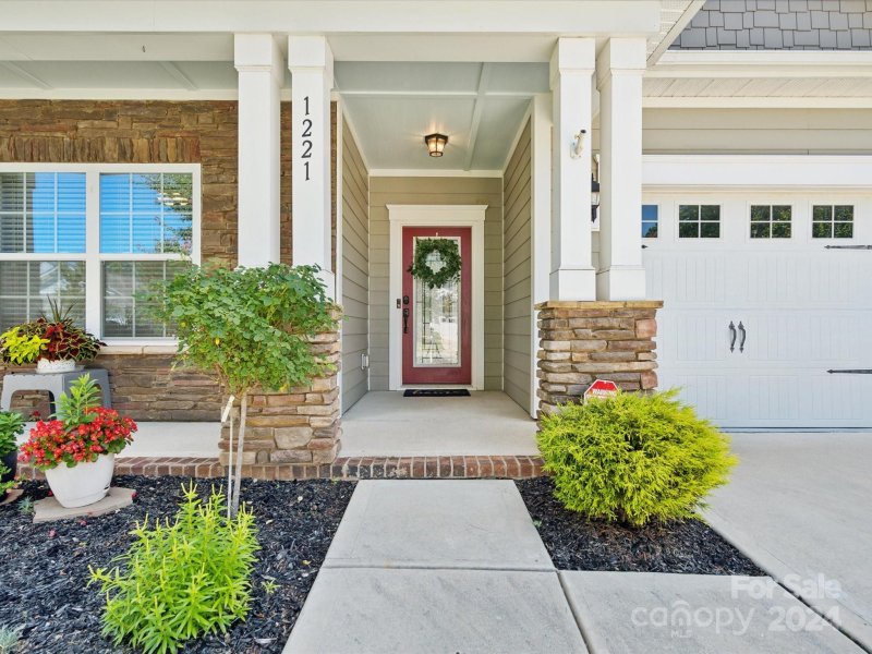 Property image 2 at 1221 Brookcrest Lane, Fort Mill, SC 29708