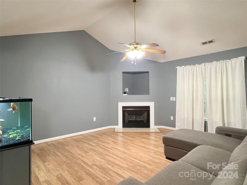 Property image 3 at 2104 Redberry Lane, Conover, NC 28613