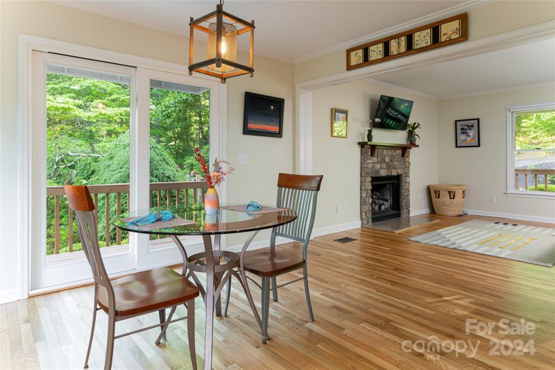 Property image 5 at 38 Amber Lane, Asheville, NC 28803