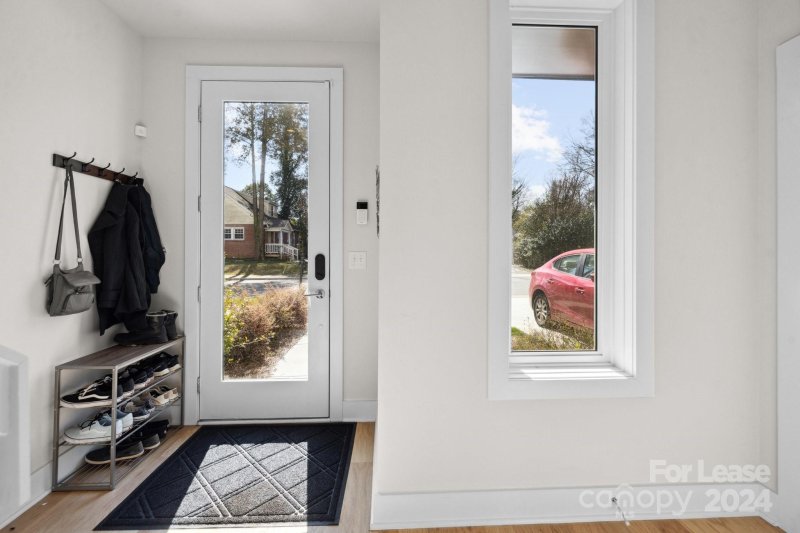 Property image 4 at 1553 Pinecrest Avenue, Charlotte, NC 28205