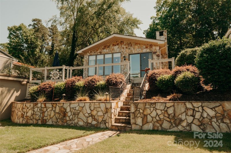 Property image 4 at 452 Pinehaven Drive, New London, NC 28127