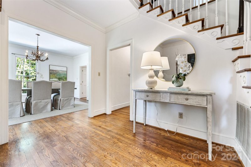 Property image 5 at 6928 Chatford Lane, Charlotte, NC 28210