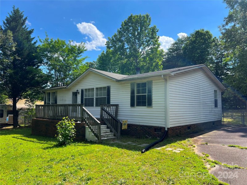 Property image 3 at 3781 Lee Moore Road, Maiden, NC 28650