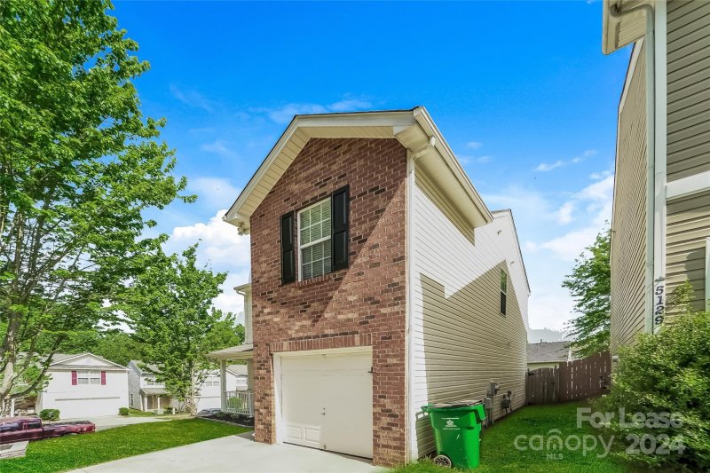 Property image 3 at 5125 Grays Ridge Drive, Charlotte, NC 28269