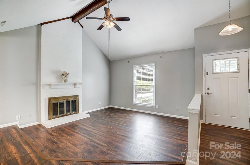 Property image 5 at 5438 Green Moss Lane, Charlotte, NC 28208