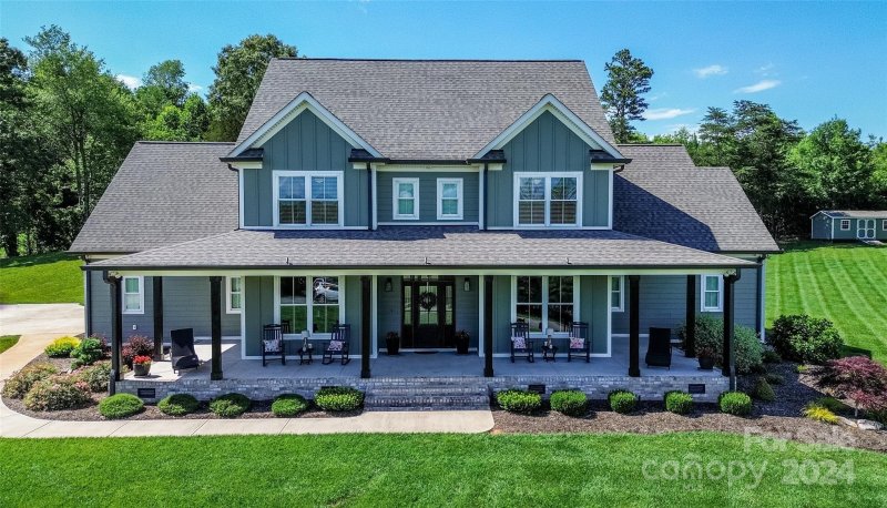 Property image 2 at 115 Vance Farm Drive, Statesville, NC 28625