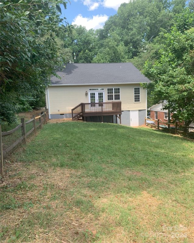 Property image 2 at 1941 St Paul Street, Charlotte, NC 28216