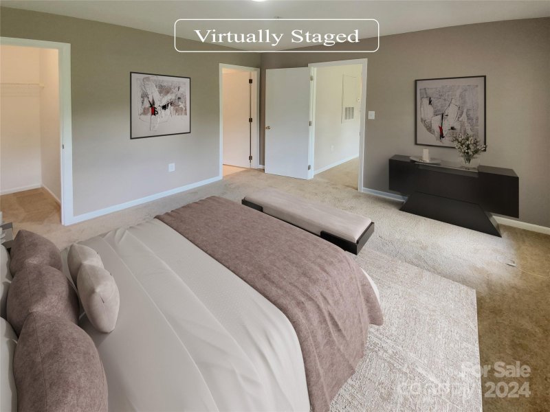 Property image 4 at 9810 Campus Walk Lane, Charlotte, NC 28262