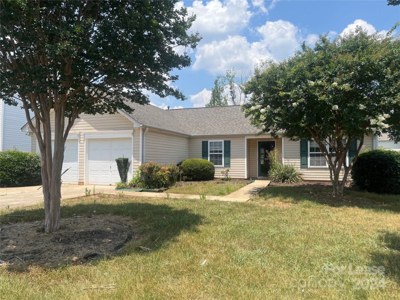 Property image 2 at 12019 Serenade Court, Charlotte, NC 28215