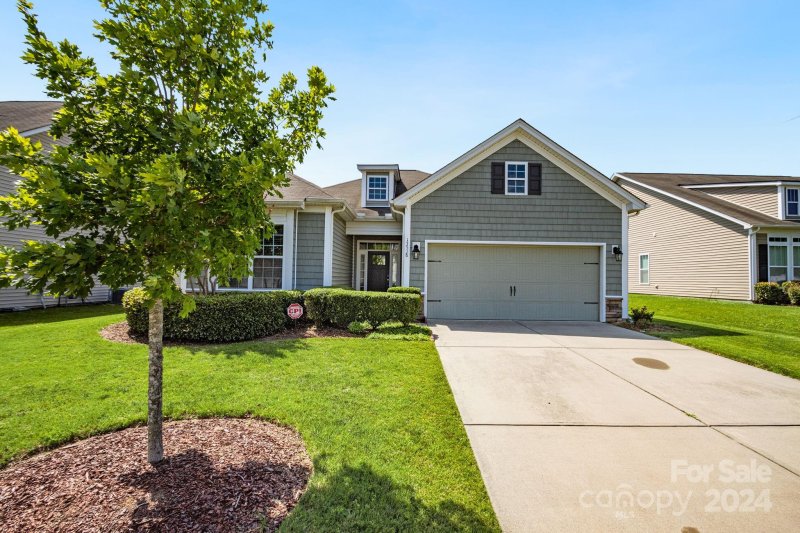 13518 Morgan Lee Avenue