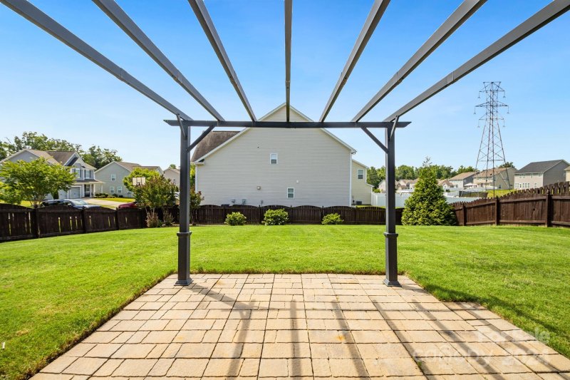 Property image 4 at 13518 Morgan Lee Avenue, Charlotte, NC 28213