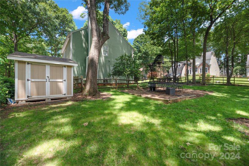 Property image 5 at 8807 Glenside Street, Huntersville, NC 28078