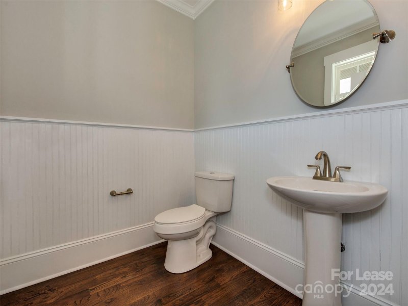 Property image 3 at 1826 Berryhill Road, Charlotte, NC 28208