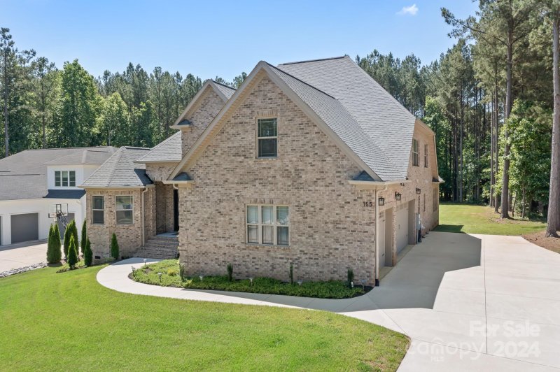 Property image 3 at 165 Crooked Branch Way, Troutman, NC 28166