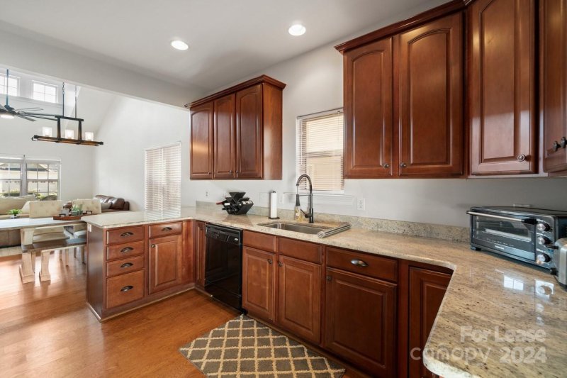 Property image 5 at 104 Coral Lane, Mooresville, NC 28117