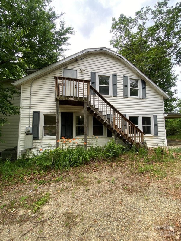 Property image 3 at 25 South Street, Black Mountain, NC 28711