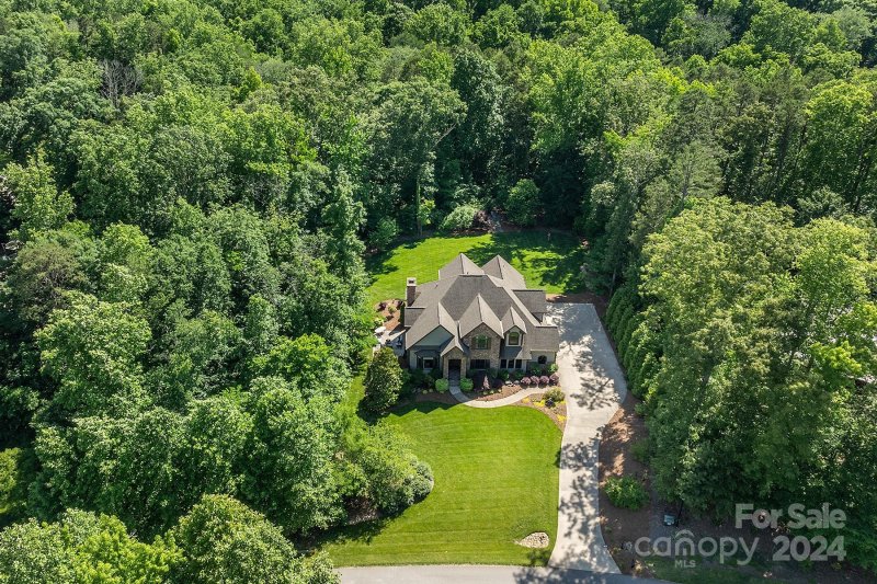 Property image 2 at 148 Burnell Place, Davidson, NC 28036