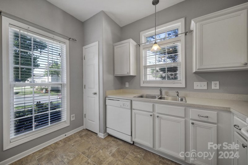 Property image 5 at 3040 Priory Ridge Drive, Fort Mill, SC 29707