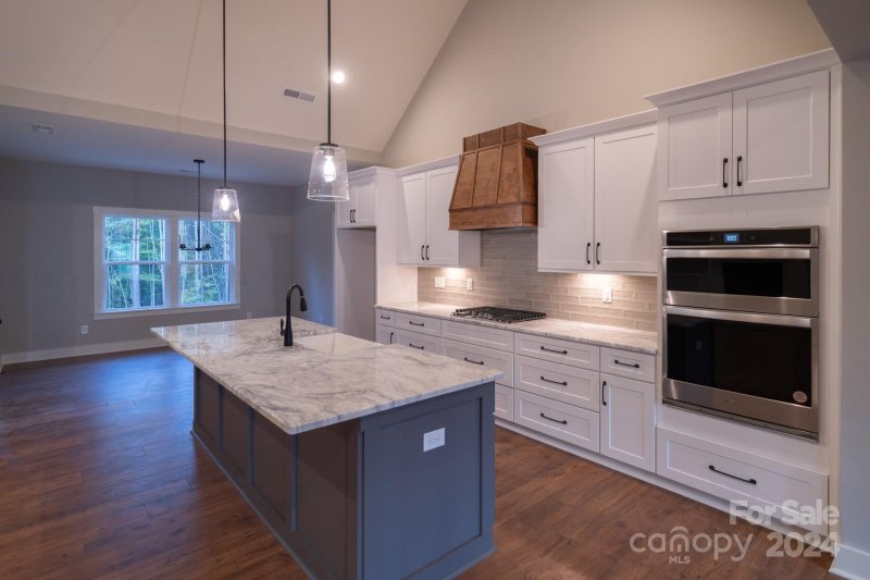 Property image 2 at 501 Edmunds Lane, Clover, SC 29710
