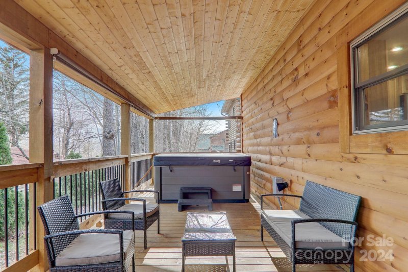 Property image 2 at 589 Panoramic Loop, Maggie Valley, NC 28751