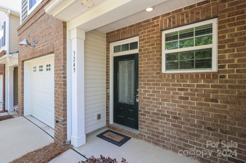 Property image 2 at 3249 Yarmouth Lane, Gastonia, NC 28056
