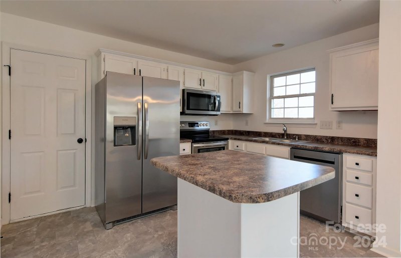 Property image 3 at 10030 Baxter Caldwell Drive, Charlotte, NC 28213