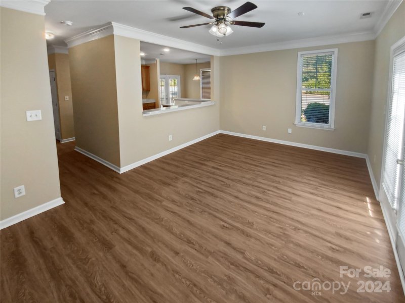 Property image 4 at 14909 Scothurst Lane, Charlotte, NC 28277