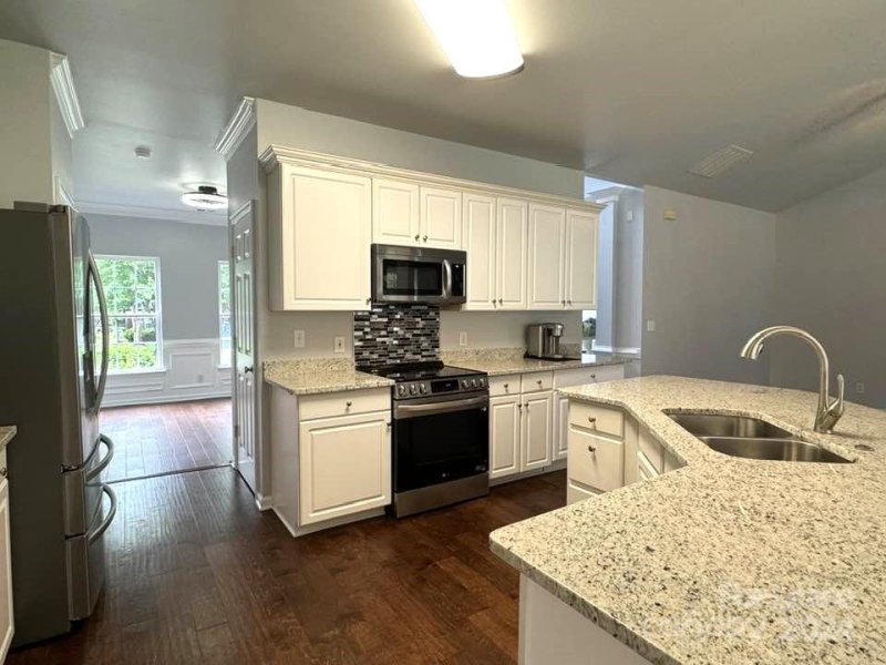 Property image 2 at 7563 W Sedgebrook Drive, Stanley, NC 28164