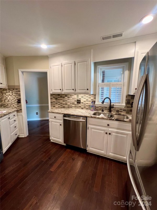 Property image 2 at 528 Camrose Circle, Concord, NC 28025