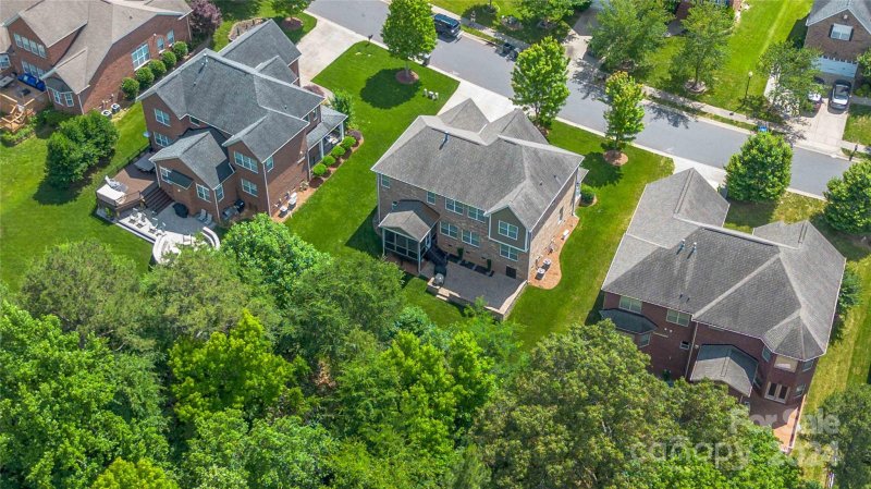 Property image 2 at 425 Deer Brush Lane, Waxhaw, NC 28173