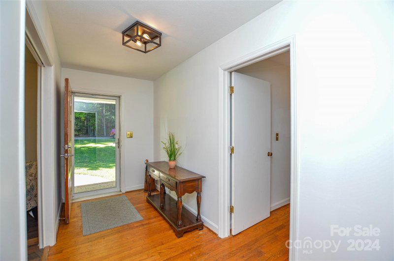 Property image 4 at 327 Gray Drive, Charlotte, NC 28213