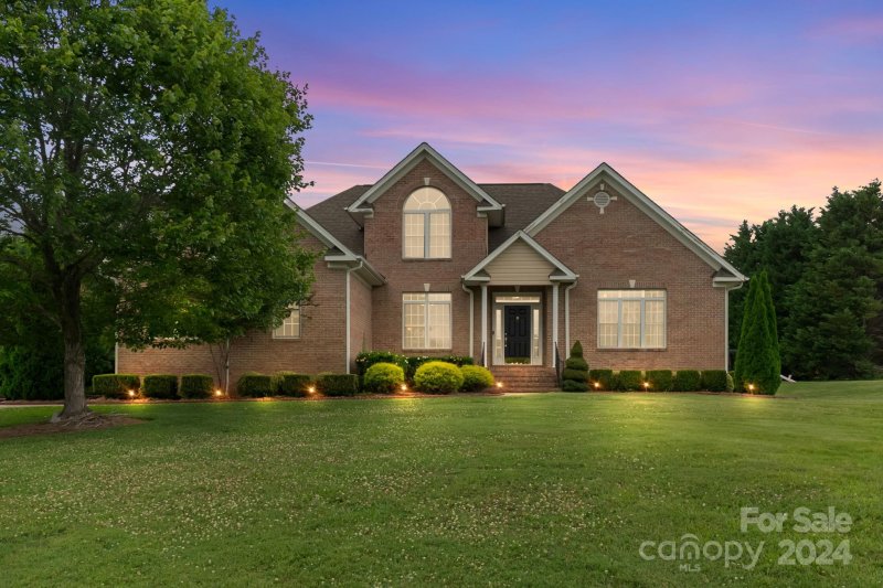 700 Creekbridge Drive