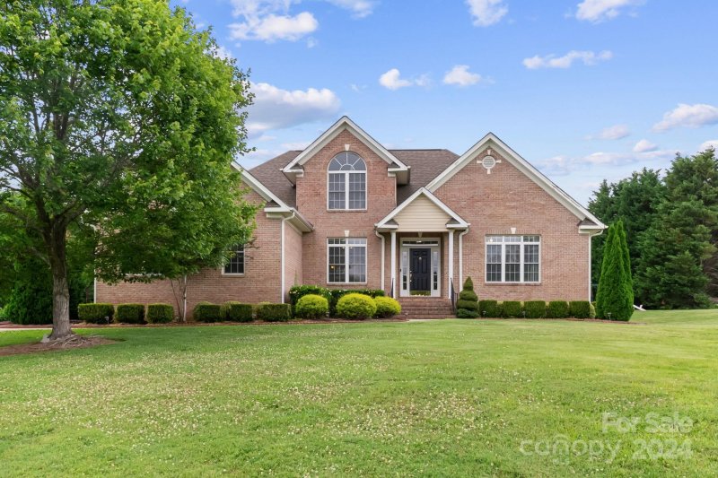Property image 2 at 700 Creekbridge Drive, Rock Hill, SC 29732