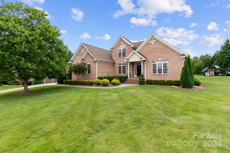 Property image 3 at 700 Creekbridge Drive, Rock Hill, SC 29732