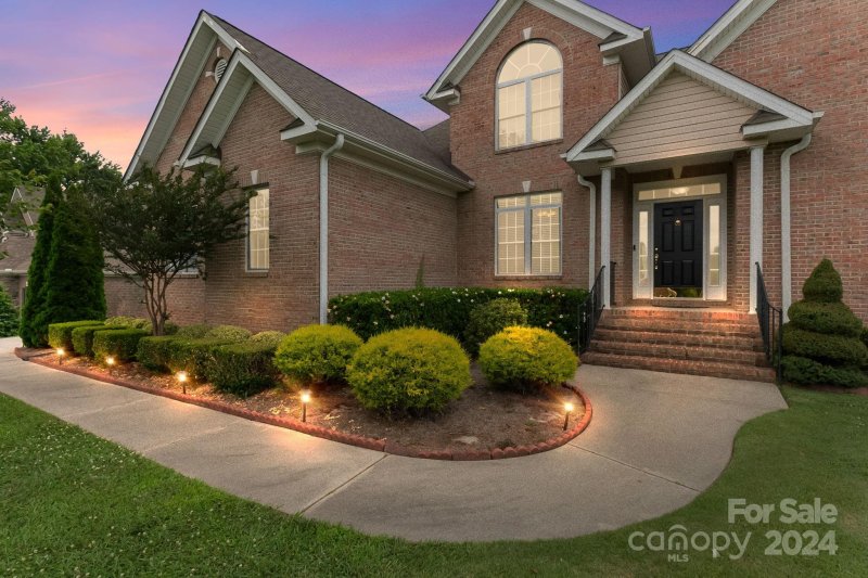 Property image 5 at 700 Creekbridge Drive, Rock Hill, SC 29732