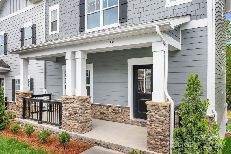 Property image 3 at 59 Walnut Springs Drive, Asheville, NC 28804