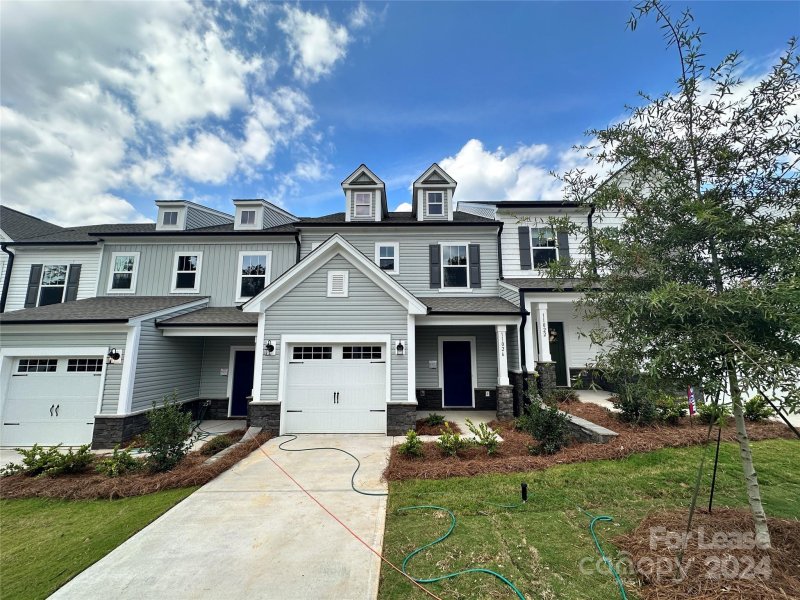 Property image 2 at 11026 Pagebrook Lane, Charlotte, NC 28214